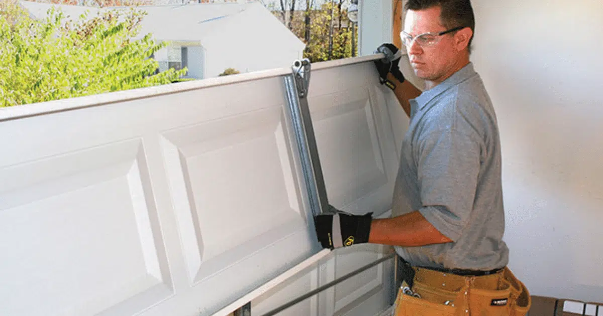 Can I Close My Garage Door With No Power?